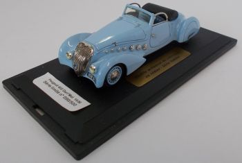 CLASSC1036 - PEUGEOT 402 Darl'Mat cabriolet ouvert 1936 bleue