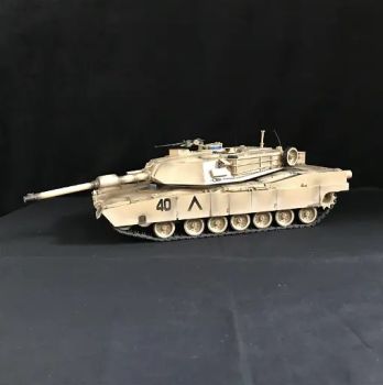 BLU21250 - M1A1 ABRAMS TANK (MASS)  1/18