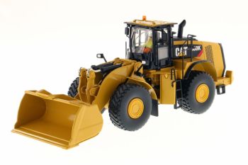 DCM85289 - Chargeuse sur pneus CATERPILLAR 980K avec conducteur