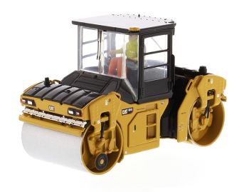 DCM85595 - Compacteur tandem CATERPILLAR CB 13 avec cabine