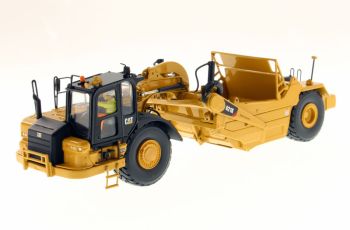 DCM85920 - Scraper CATERPILLAR 621K avec conducteur et boite métal