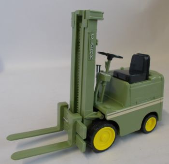 WIK2380153 - Elévateur CLARK