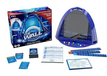 DUJ01055 - THE WALL Face au mur