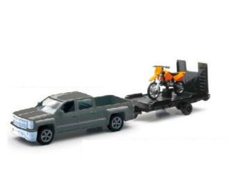 NEW19815B - Pick up CHEVROLET Silverado 1500HD avec remorque et moto-cross orange