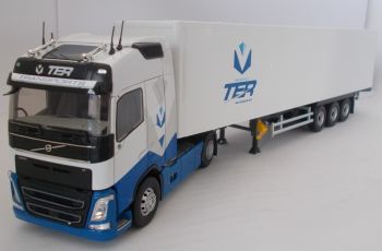 ELI115635 - VOLVO FH04 500 Globetrotter 4x2 et remorque caisse rigide Transports TER