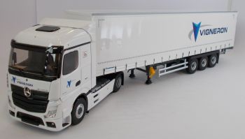 ELI116694 - MERCEDES BENZ Actros 5 1845 4x2 et remorque Krone transport Vigneron