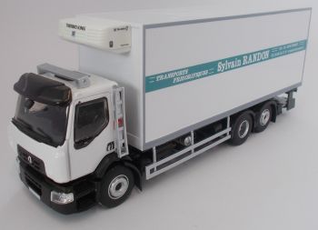 ELI116832 - RENAULT D26 6x2 porteur caisse frigo Transports Sylvain Randon