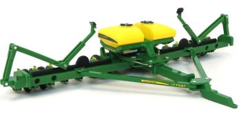 ERT45585 - Semoir JOHN DEERE 1775 NT