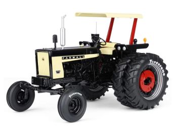 FAR-002B - FARMALL 504 black avec canopy et pneus Firestone - Limité à 148ex.