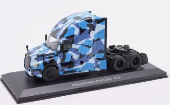 G1470007 - FREIGHTLINER Cascadia 6x4 2018 bleu - CAMOUFLAGE