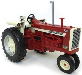 ERT46213 - MC CORMICK FARMALL 1206 diesel sans boite