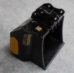 GF71C - Godet concasseur REMU PD3160 avec attache rapide - pour pelle de 30 à 40 tonnes