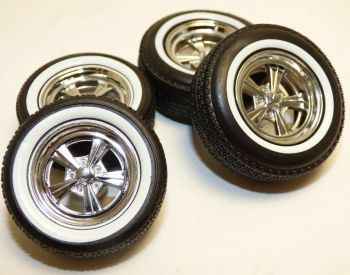 GREEN12976 - Set de 4 roues pour FORD Hot Road 1932 à l'échelle 1/18