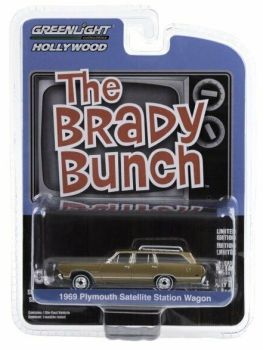 GREEN44890-B - PLYMOUTH Satellite Station Wagon break marron métallisé de la série TV américaine The Brady Bunch vendue sous blister