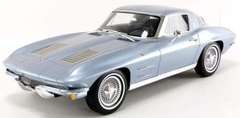 GT183 - CHEVROLET Corvette C2 Stingrey 112 - Bleu gris