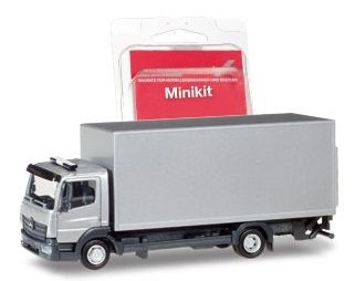 HER013239 - MERCEDES BENZ Atego porteur caisse rigide 4x2 en kit à assembler