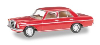 HER024785-003 - MERCEDES 240D/8 Rouge