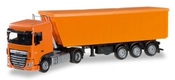 HER306065 - DAF XF SC 4x2 avec remorque 3 essieux Orange