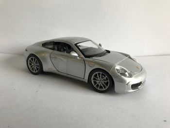 NEW71293-2 - PORSCHE 911 CARRERA 4 (991) Grise