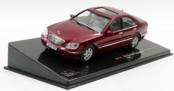 IXOMOC106 - MERCEDES BENZ S500 2000 rouge