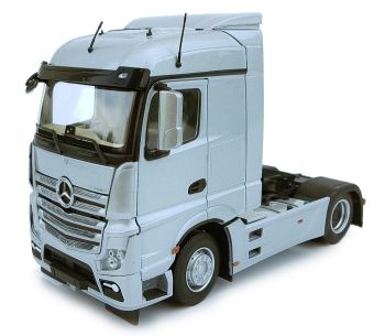 MAR1907-03 - MERCEDES Actros Streamspace 4x2 Gris