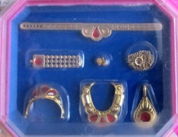 MAT1929 - Bijoux pour poupée BARBIE