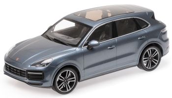 MNC155066071 - PORSCHE Cayenne Turbo S 2017 bleu métallisé