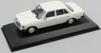 MXC940032201 - MERCEDES BENZ 230E 1982 blanche