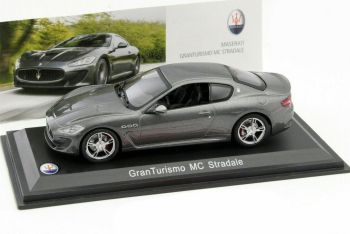 MAGMAS02 - MASERATI GranTurismo MC Stradale gris métallique