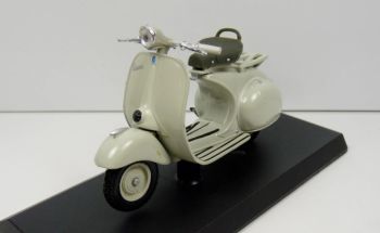 MAGVES0041 - VESPA 150 1955 Beige