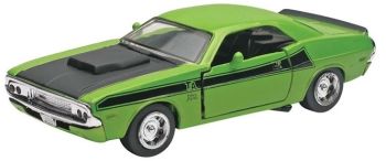 NEW51393 - CHALLENGER T/A 1970 verte capot noir