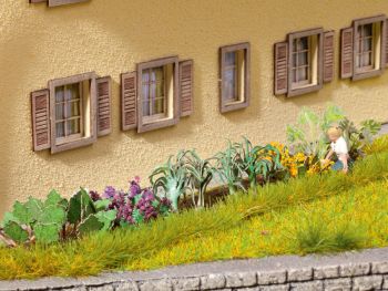 NOC14054 - Set de 17 plantes de légumier