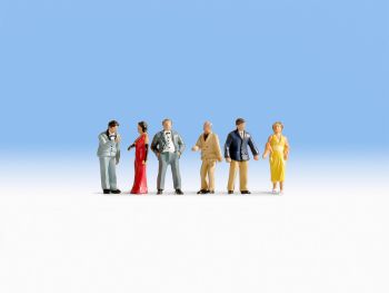 NOC15856 - Personnes en tenue de soirée