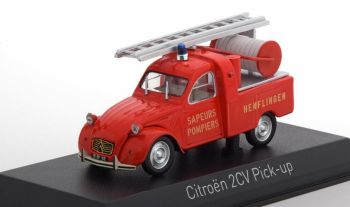 NOREV156076 - CITROEN 2CV pompier pick-up 1963 avec échelle et rouleau incendie