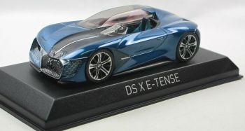 NOREV170001 - CITROEN DS X E-Tense 2018 bleue