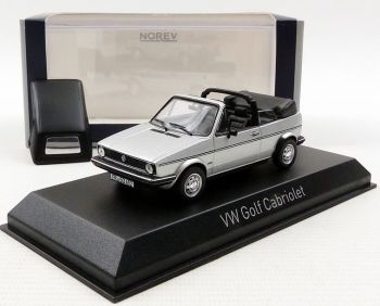 NOREV840073 - VOLKSWAGEN Golf I Cabriolet 1981 gris avec capote retirable