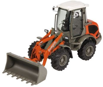 NZG884 - Chargeur ATLAS WEYCOR AR 65E avec godet et fourche + 1 palette