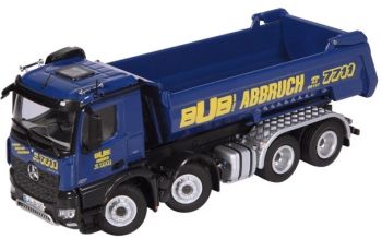 NZG905/01 - MERCEDES BENZ Arocs 8x4 bleu benne Bub Abbruch