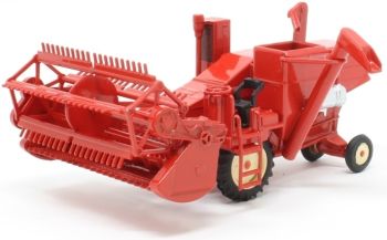 OXF76CHV001 - Moissonneuse rouge