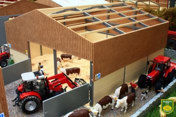 PB7A - Stabulation 43x43x23cm – En kit – Colle nécessaire – Sans toit