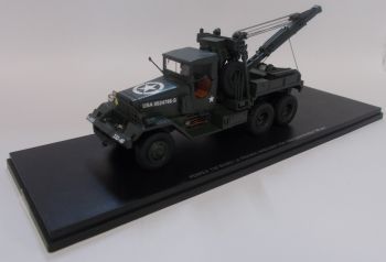 PER730 - WARD LA FRANCE Wrecker dépanneuse américaine 1944 limitée à 100 exemplaires grue non fontionnelle
