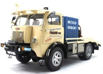 PER901 - BERLIET GLB 18 plateau porte voiture avec cuve et pompe à huile marquage carrosserie Fradin Frères limité à 200 exemplaires