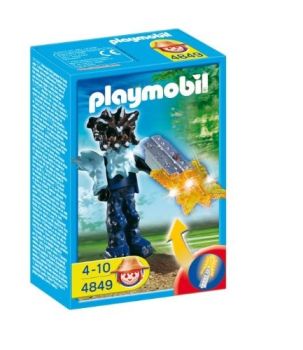 PLAY4849 - Gardien du temple avec arme lumineuse orange