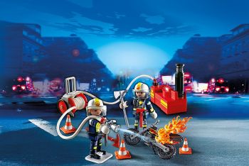 PLAY5365 - Pompiers Avec Lance - 52 Pièces