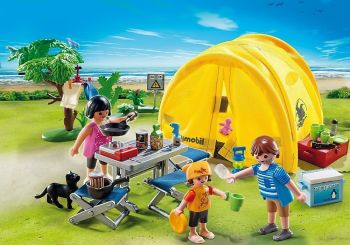 PLAY5435 - Famille Et Tente De Camping - 82 Pièces