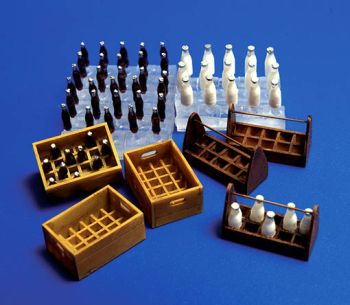PLS221 - Caisses à bouteilles de lait avec bouteilles miniatures à peindre