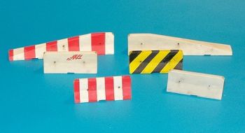 PLS4043 - 6 glissières de sécurités miniatures à peindre pour diorama 4 petites de 4 cm et 2 longues de 8 cm