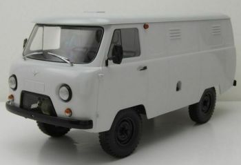 PRXPCL47071 - UAZ 452 utilitaire blanc