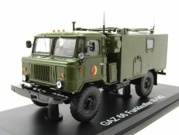 PRXPCL47099 - GAZ 66 NVA R-142 coffre radio armée Allemande