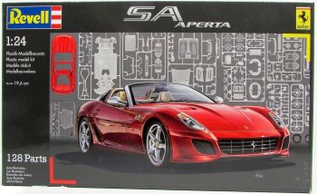 REV07090 - FERRARI SA Aperta maquette à monter et à peindre